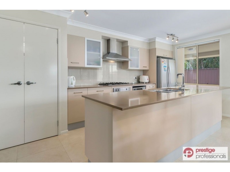 8 Lucas Avenue, Moorebank NSW 2170