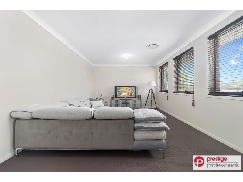 8 Lucas Avenue, Moorebank NSW 2170