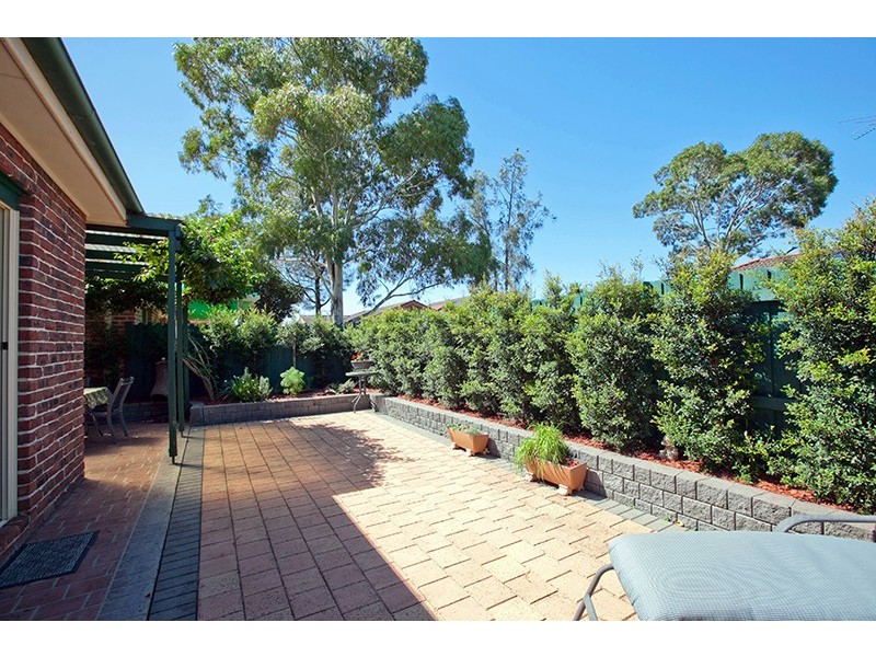 13 Kanangra Court, Wattle Grove NSW 2173