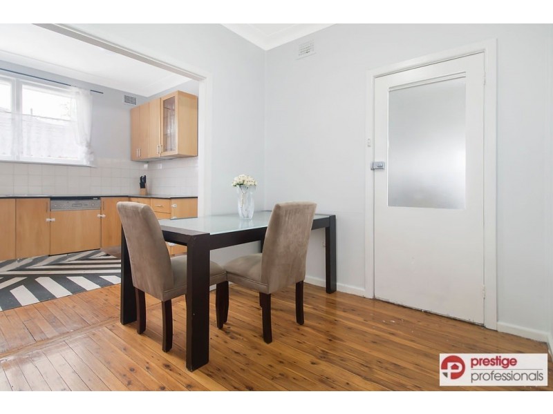 17 Doran Avenue, Lurnea NSW 2170