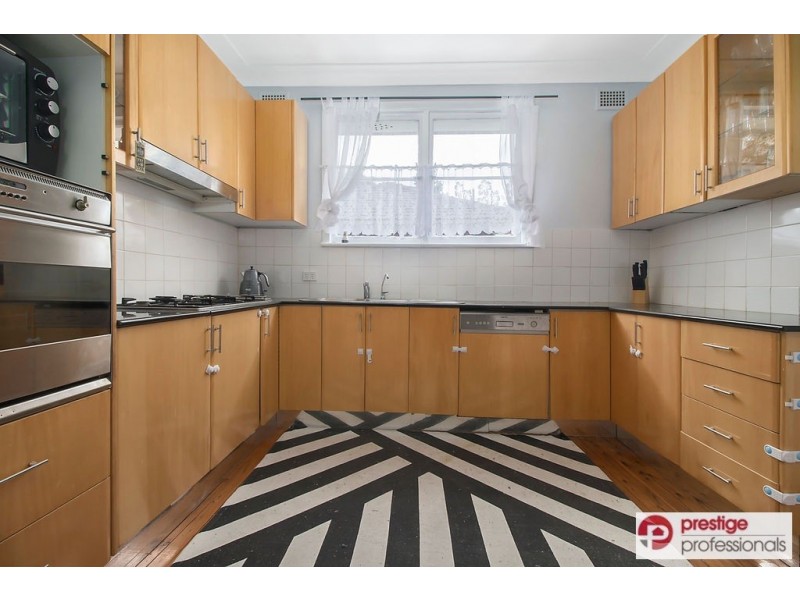 17 Doran Avenue, Lurnea NSW 2170