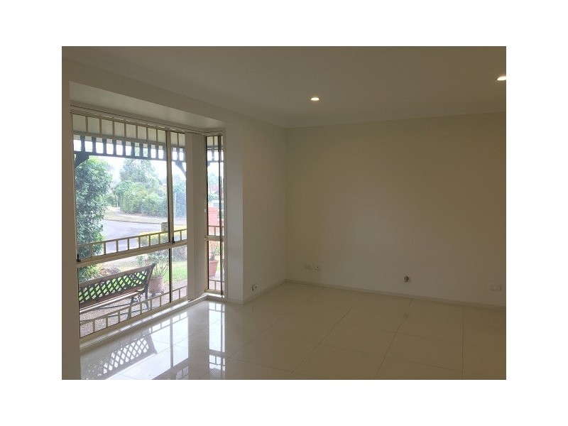 130 Australis Avenue, Wattle Grove NSW 2173