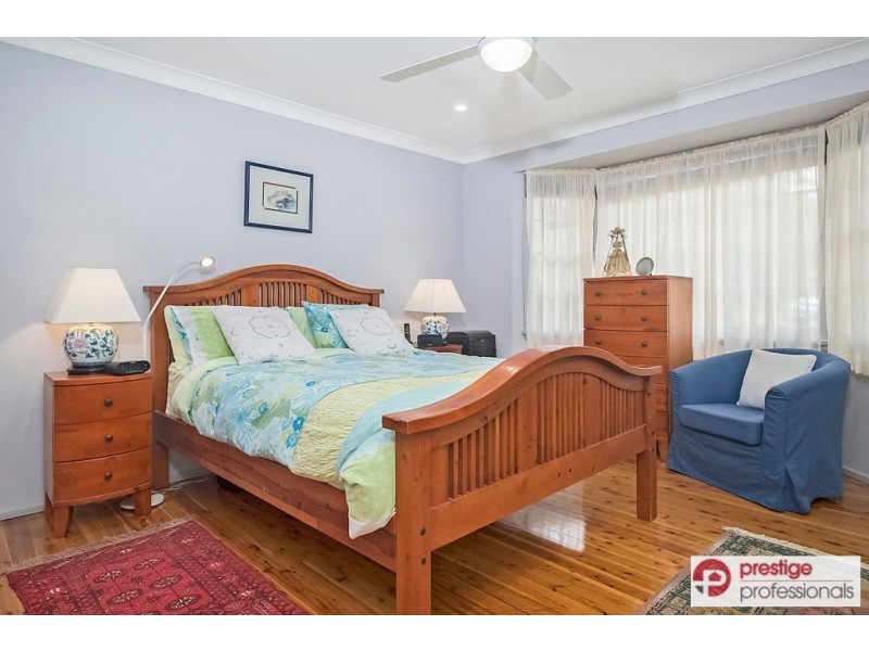 7 Gal Crescent, Moorebank NSW 2170