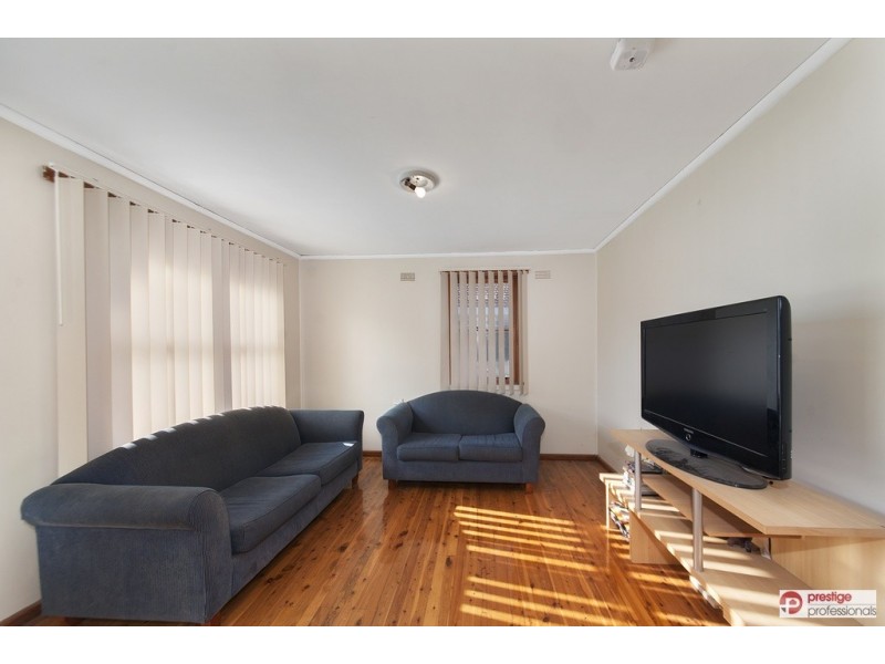 76 Derna Road, Holsworthy NSW 2173