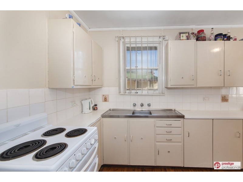 76 Derna Road, Holsworthy NSW 2173