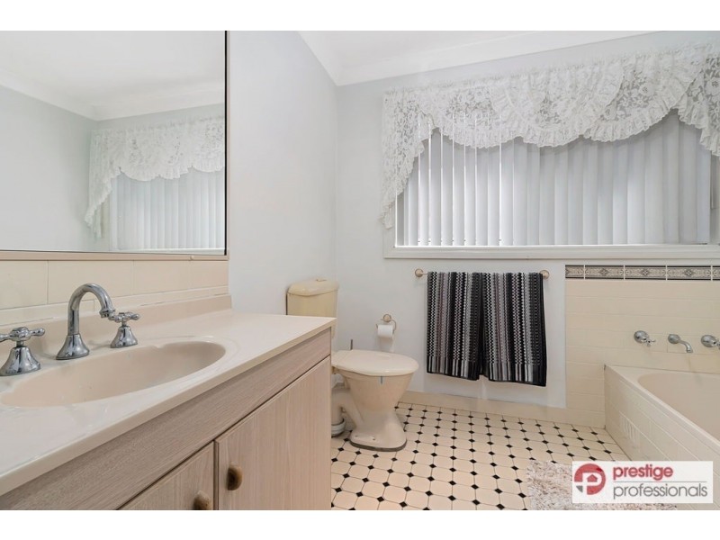 7a Swain Street, Moorebank NSW 2170