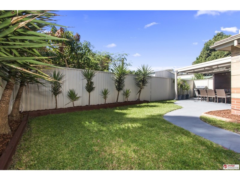 11/11-13 Armata Court, Wattle Grove NSW 2173