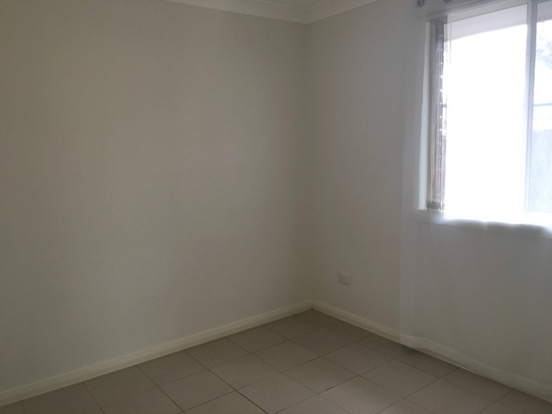 1A Somerset Court, Wattle Grove NSW 2173