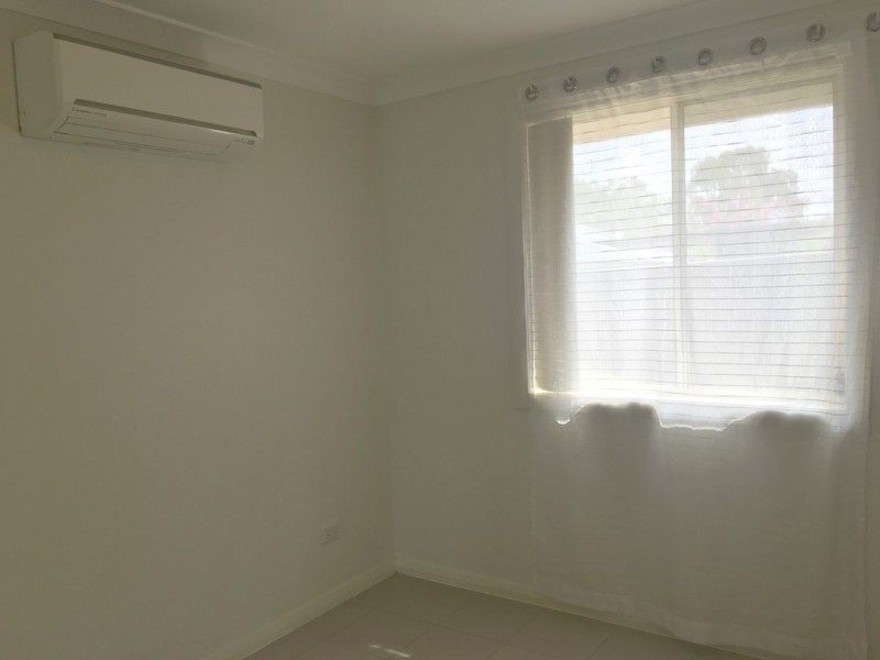1A Somerset Court, Wattle Grove NSW 2173