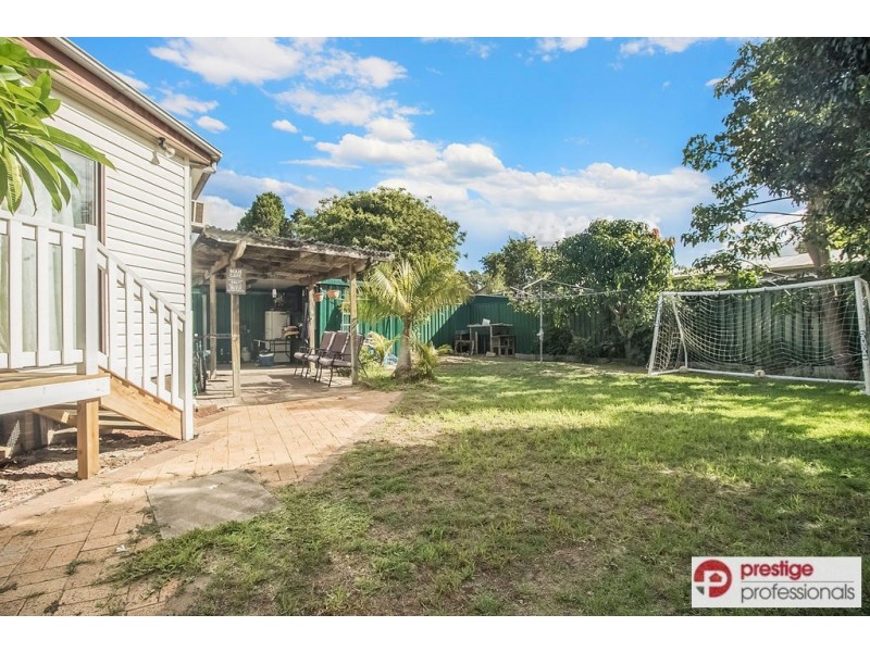 16 Mivo Street, Holsworthy NSW 2173