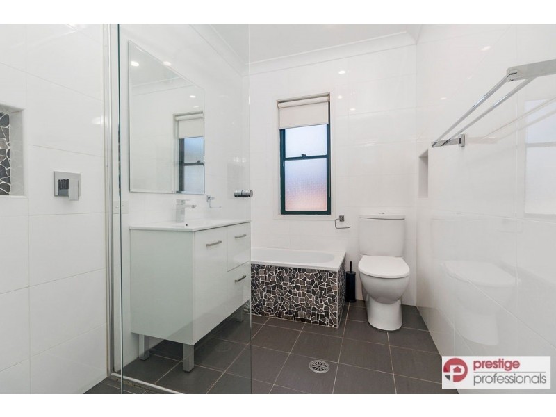 6 Damour Street, Holsworthy NSW 2173
