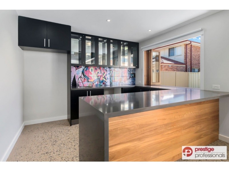 6 Damour Street, Holsworthy NSW 2173