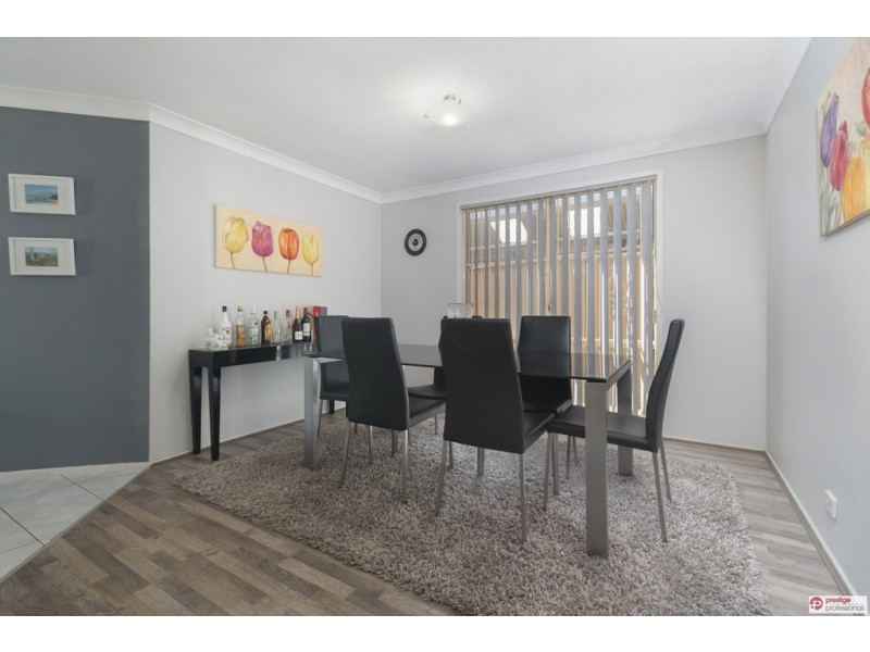 10 Freda Place, Hammondville NSW 2170