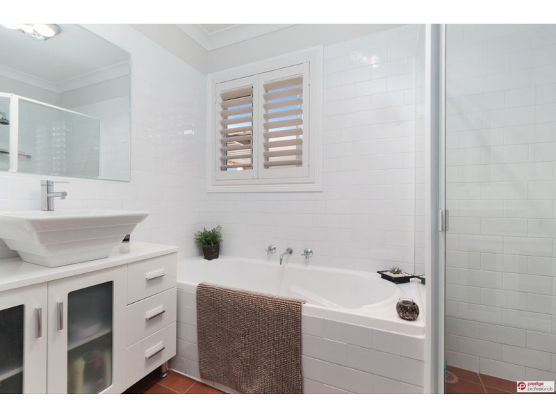 2 Ingram Avenue, Milperra NSW 2214