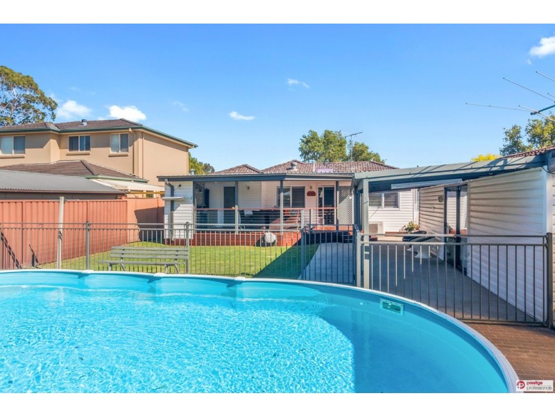 2 Ingram Avenue, Milperra NSW 2214