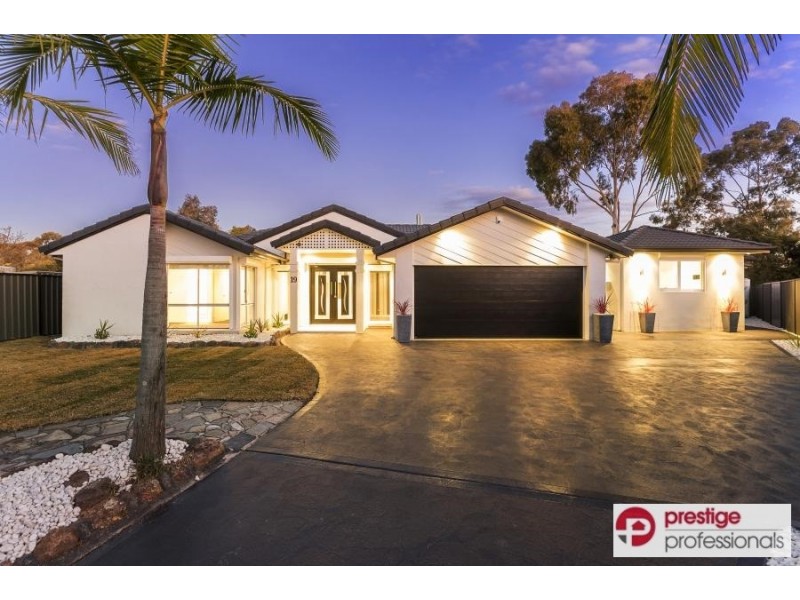 19 Baileyana Court, Wattle Grove NSW 2173