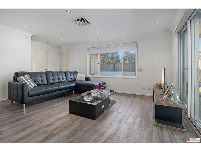 19 Baileyana Court, Wattle Grove NSW 2173