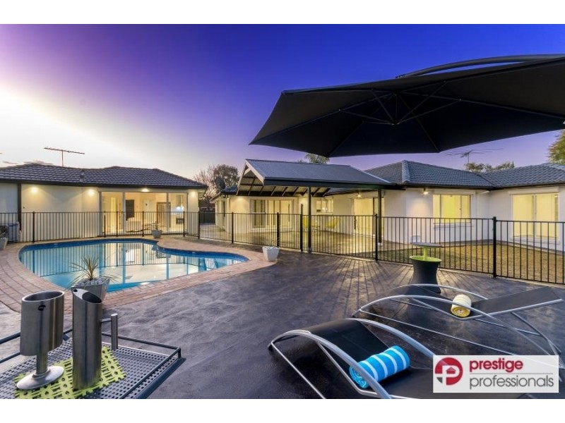 19 Baileyana Court, Wattle Grove NSW 2173