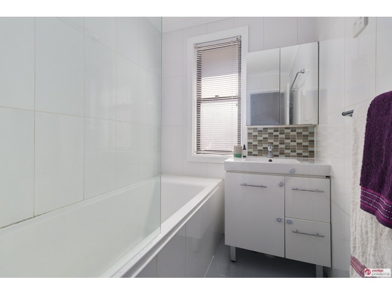 19 Brallos Avenue, Holsworthy NSW 2173