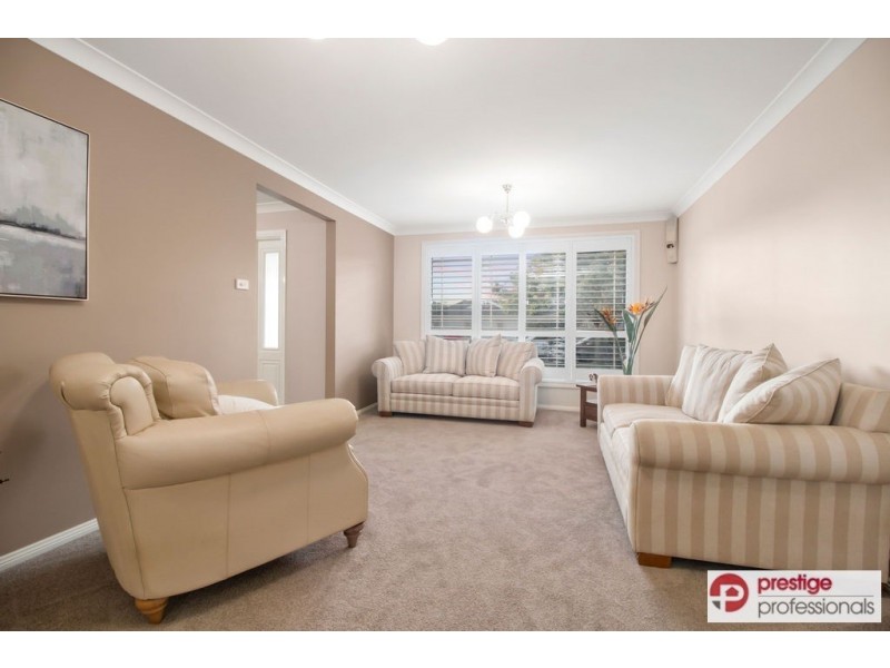 31 Lyndhurst Court, Wattle Grove NSW 2173
