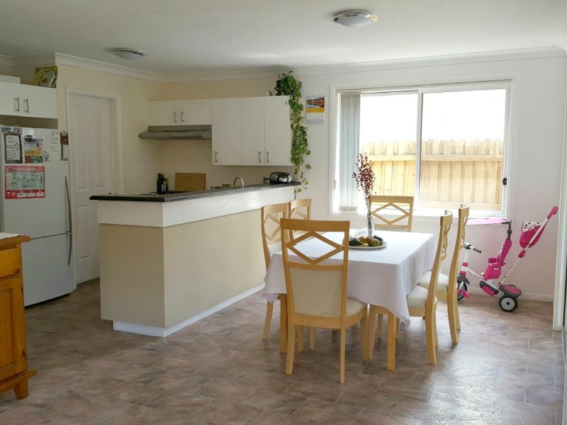 31 Wombeyan Court, Wattle Grove NSW 2173