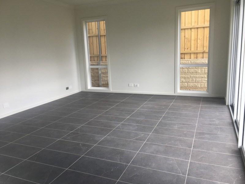 44 Hennessy Avenue, Moorebank NSW 2170