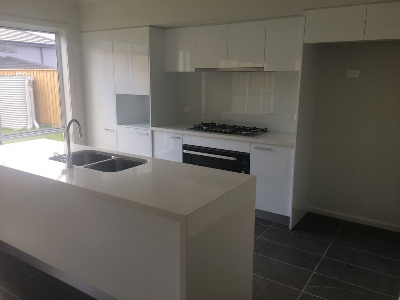 44 Hennessy Avenue, Moorebank NSW 2170