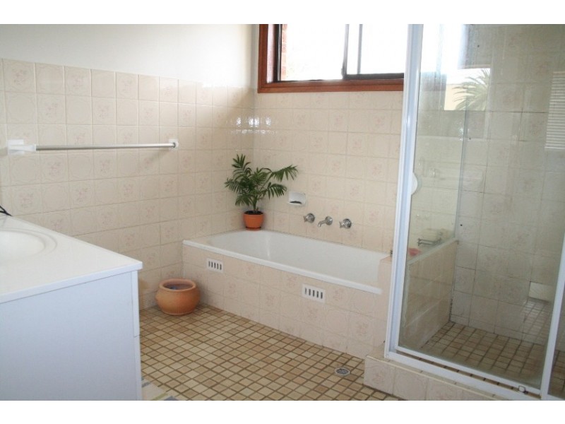 2/10 Reilly Street, Liverpool NSW 2170