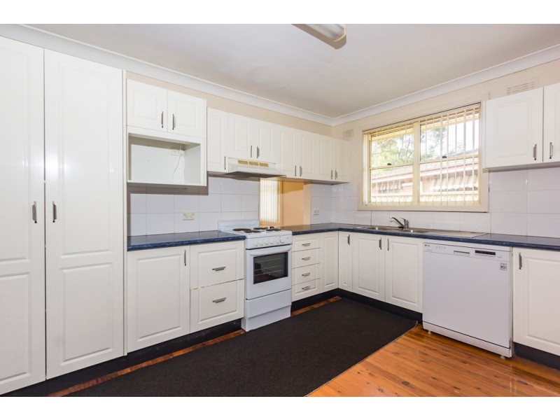 8 Watson Street, Hammondville NSW 2170