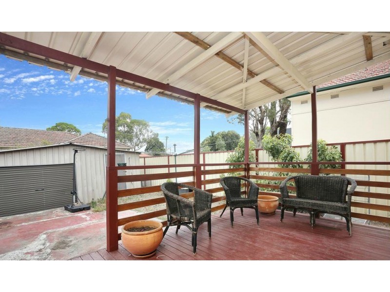 24 The Horsley Drive, Carramar NSW 2163