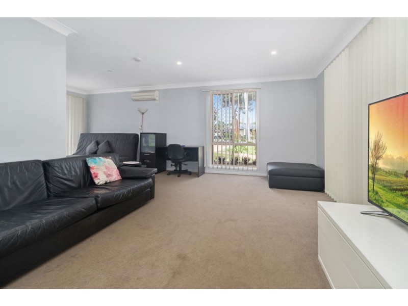 9 Saddle Row, Holsworthy NSW 2173