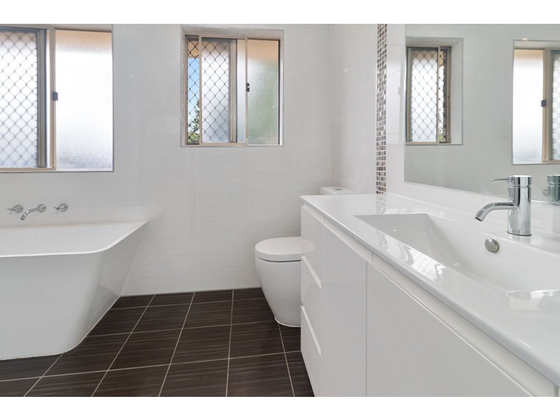 9 Saddle Row, Holsworthy NSW 2173