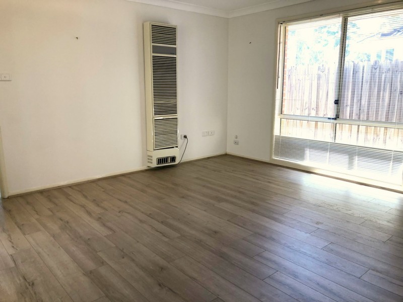 3 Exford Court, Wattle Grove NSW 2173