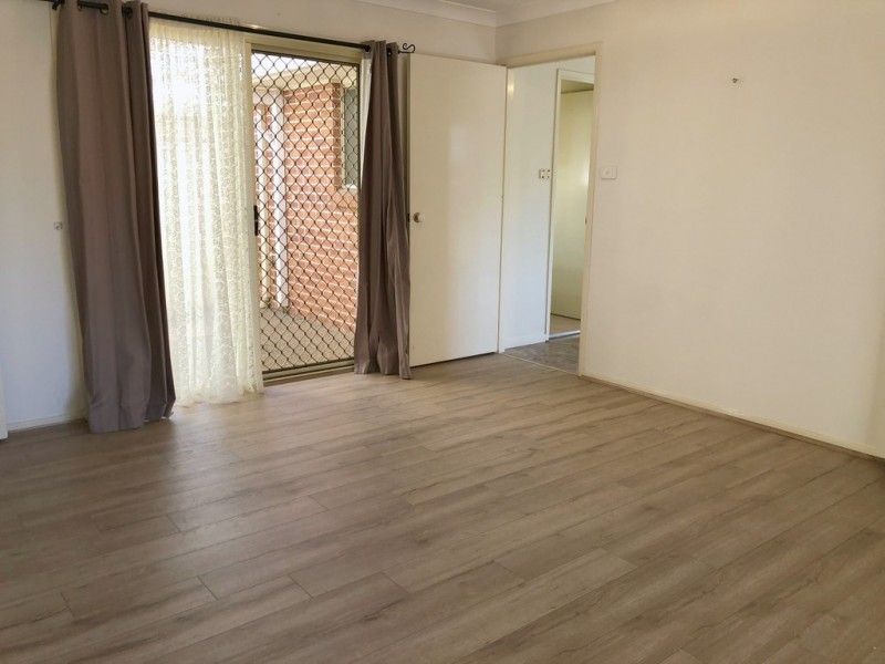 3 Exford Court, Wattle Grove NSW 2173