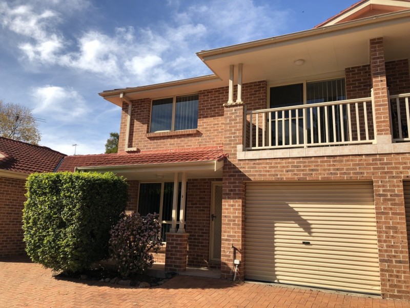 3/136-138 Heathcote Road, Hammondville NSW 2170