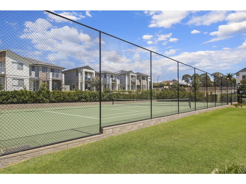 53 Greenview Drive, Moorebank NSW 2170