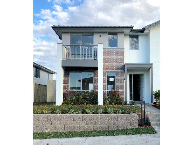 80 Hennessy Avenue, Moorebank NSW 2170