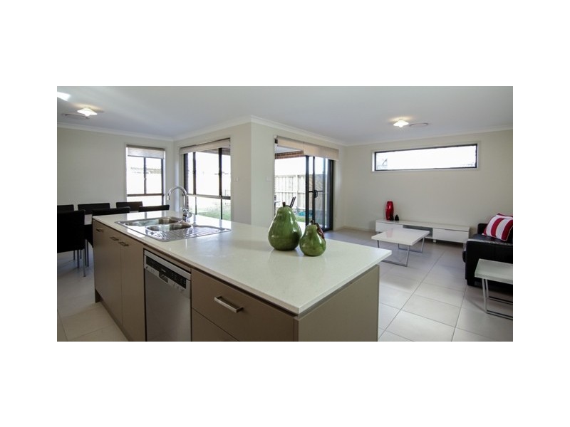 125 Maddecks Avenue, Moorebank NSW 2170