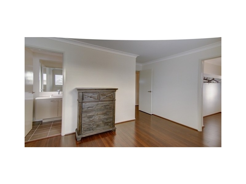 125 Maddecks Avenue, Moorebank NSW 2170