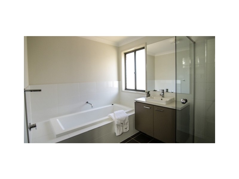 125 Maddecks Avenue, Moorebank NSW 2170