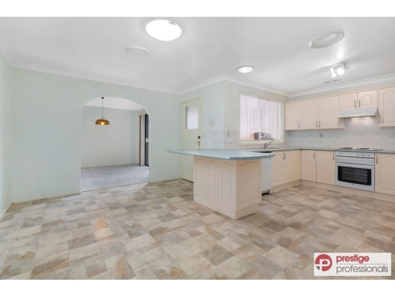 67 Wolverton Avenue, Chipping Norton NSW 2170
