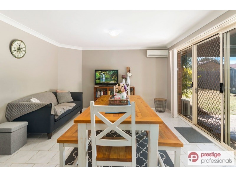 44 Daintree Drive, Wattle Grove NSW 2173