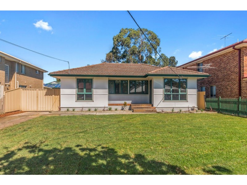 6 Damour Street, Holsworthy NSW 2173