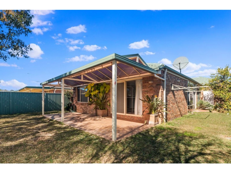 17 Yallum Court, Wattle Grove NSW 2173