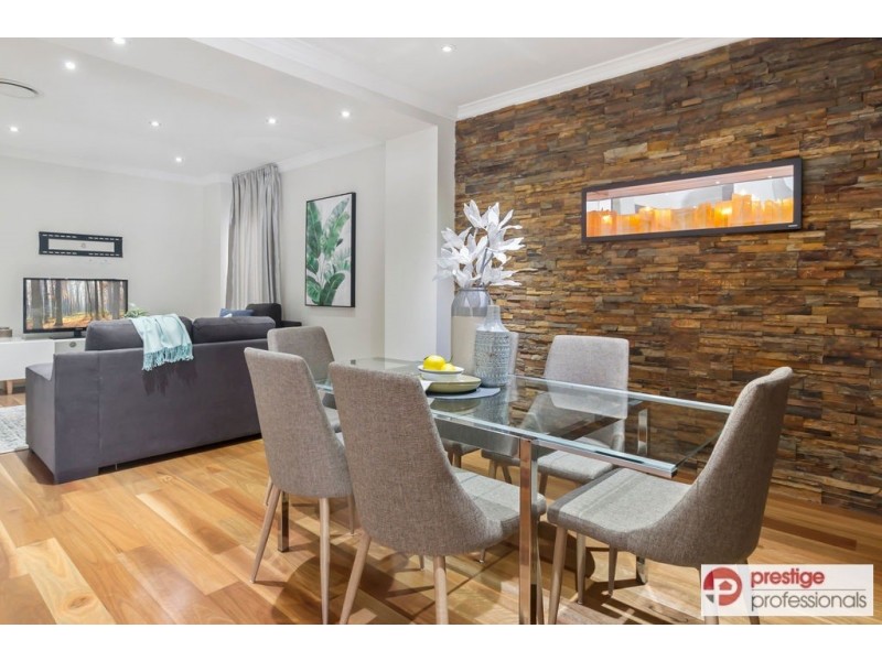 16 Fairway Close, Moorebank NSW 2170