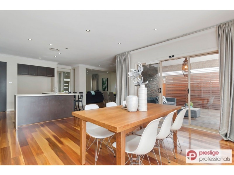 16 Fairway Close, Moorebank NSW 2170