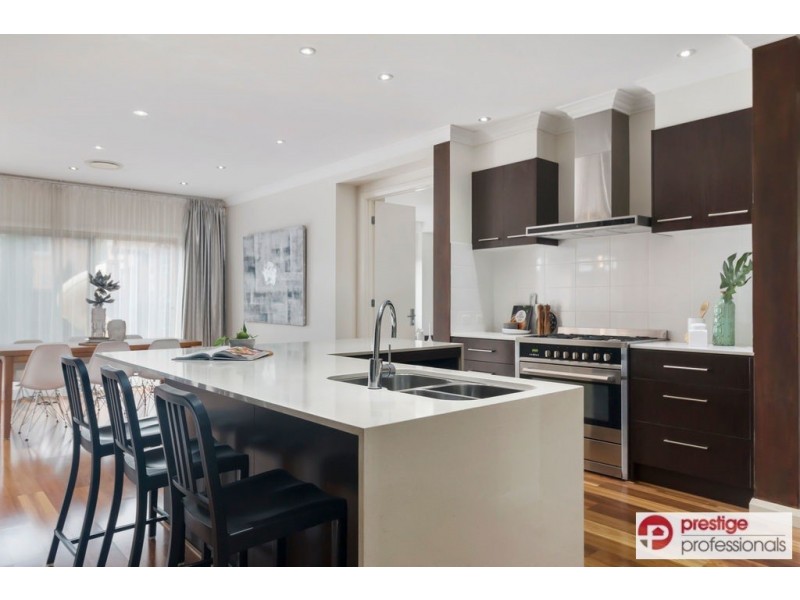 16 Fairway Close, Moorebank NSW 2170