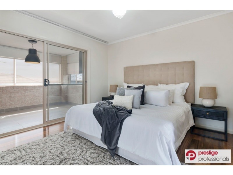 16 Fairway Close, Moorebank NSW 2170