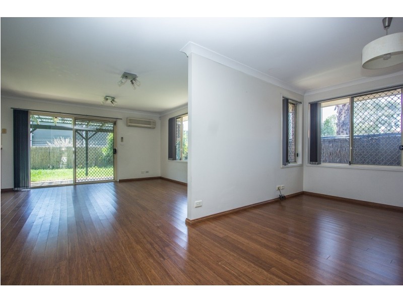 26 Bundarra Court, Wattle Grove NSW 2173