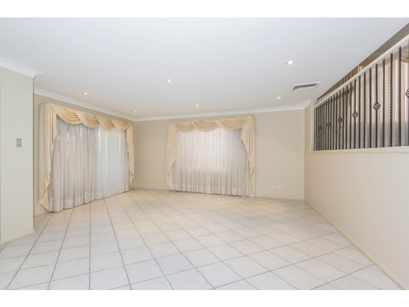 9 Curac Place, Casula NSW 2170